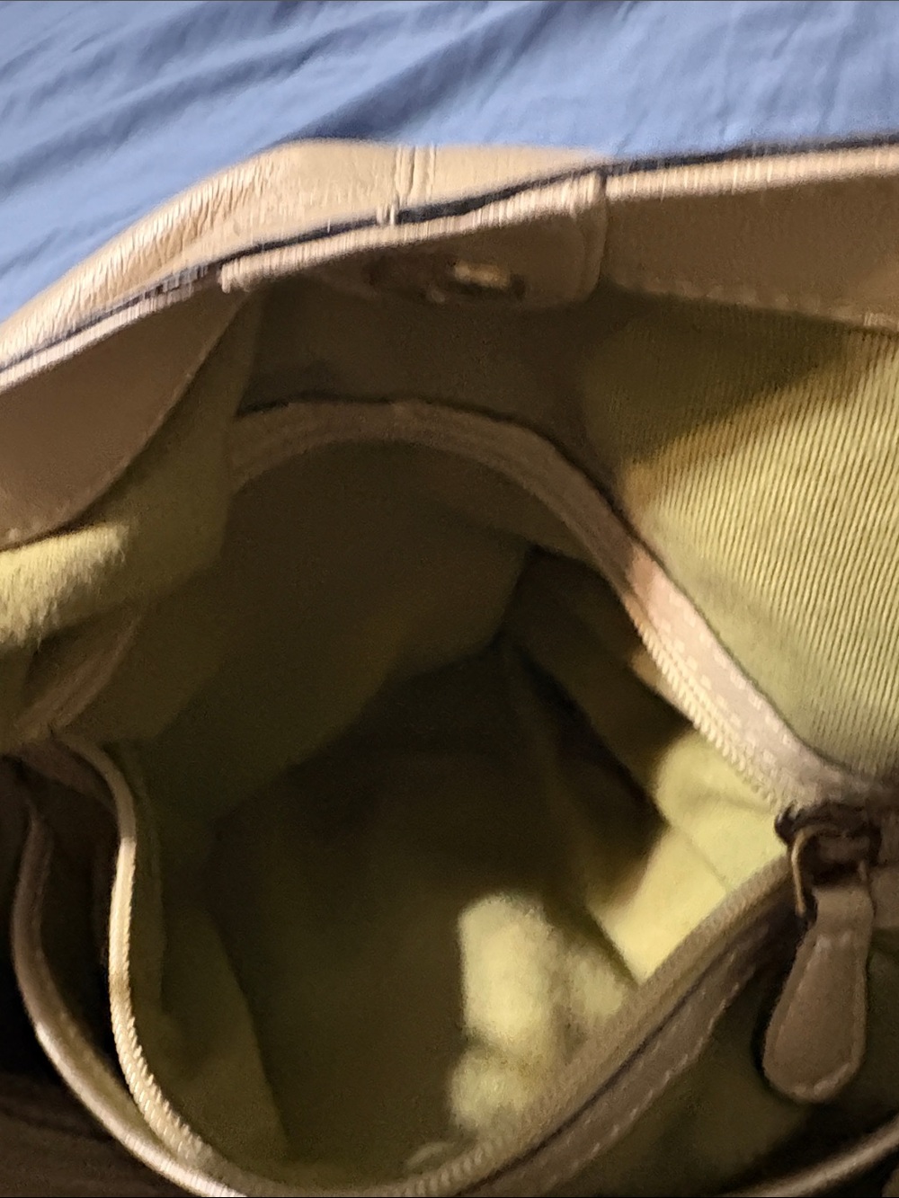 Leather Floral-Embossed Shoulder Bag in Cream by Firenze Bella. All leather.Used - Picture 7 of 16